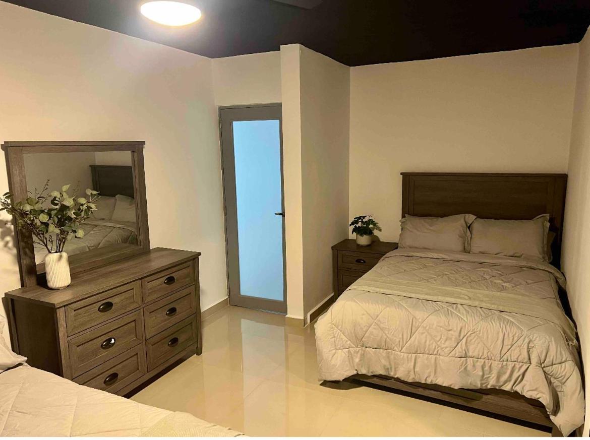 North Breeze Guest House 1 เลวิตตาวน์ ภายนอก รูปภาพ